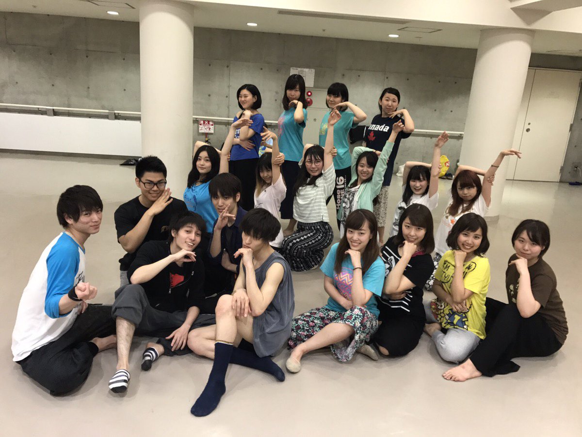 法政大学ジャズダンスサークルｏｎｅ Pa Twitter One Live情報 ゆりえ トゥスmです 11期のogさんから17期まで25人で頑張ります O かなりの体力mになる予定です 4ヶ月間頑張りましょう 写真のポーズとmは関係ありません