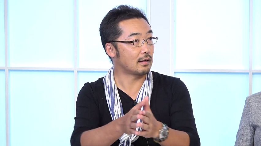 mitsuya_niwa's tweet image. 上杉隆氏。G7シチリアサミット。各国の首脳がバイで会談して忙しい最中に、安倍首相は官僚と日本の記者たちと食事をしている。記者は内政懇で共謀罪の成立時期を訊いている。一体何のために来たのか。 #オプエド