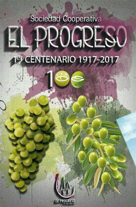 PepaCampillos's tweet photo. De los Ojos del Guadiana a Cuenca, enhorabuena agricultores de @villarrubiaojos Nuestra región premia vuestro esfuerzo  #ELPROGRESO_100 https://t.co/ZBP7kIIEmL