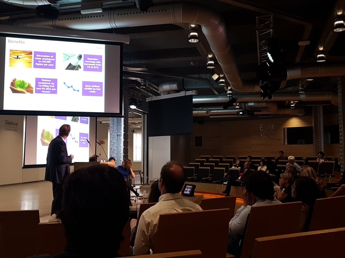 alvaromerello's tweet photo. Historias de éxito en cómo las TIC pueden crear más valor compartido @GeSIconnect @Fundacion_SERES  @RCySost @fujitsu_uk 
#ICT4future https://t.co/EH8fMdYKPe