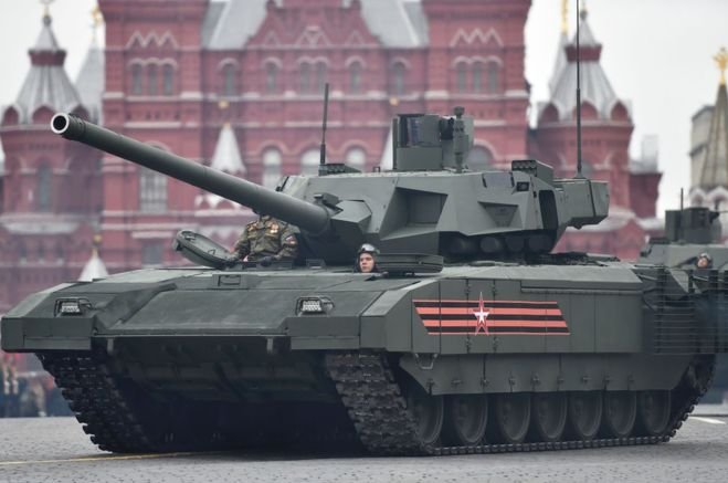 RussiaInsider's tweet photo. Is NATO Afraid of Russia's New Armata T-14 Tank? Probably https://t.co/WiTfCokPss https://t.co/sO1DuNkBCR