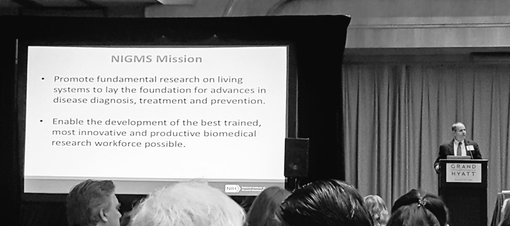 SanfordPROMISE's tweet photo. Preparing the future by motivating and training professionals in research and medicine. (John Lorsch, PhD) @NIGMS #SCIED2017 https://t.co/mQOAwT6Mcc