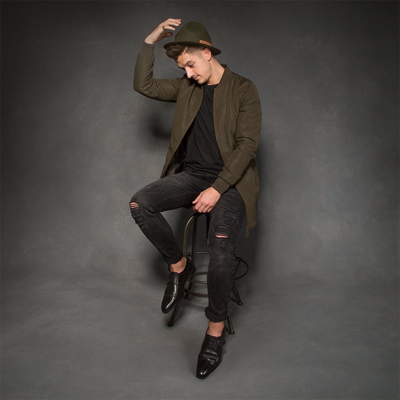 treadandmiller's tweet photo. Step up your style like @danilo_acquisto with a locally made @Simon__Mary hat, available in store &amp; online: https://t.co/Mk7z5gB3QC https://t.co/YxZ9pxTUzu