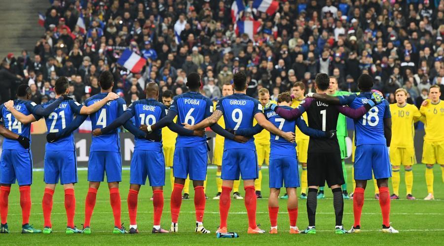 Équipe de France. Les Bleus arrivent jeudi, le Paraguay déjà à Rennes ebx.sh/2rTEnY2