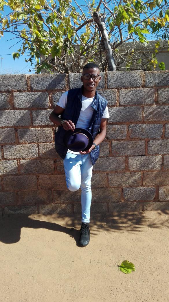 Busafm1's tweet photo. For the Love of Fashion nd the Camera. https://t.co/xtIyLM0i6m