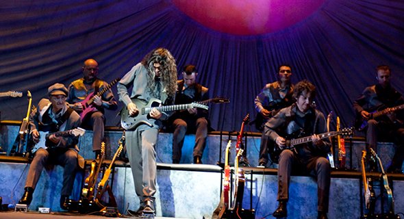 EventmoreApp's tweet image. #perjantaiskabassa vapaalippuja @TampereGuitar Festivalin 10.6. Sinfonity - Electric Guitar Orchestra -konserttiin: eventmore.io/perjantai