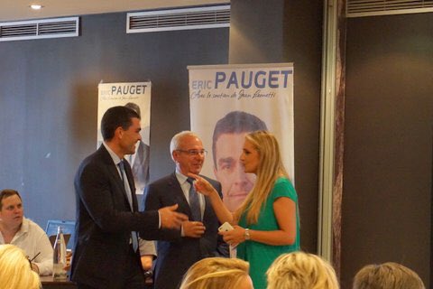 LRAntibes's tweet photo. @EricPAUGET1 et @AlexndraBorchio face aux juanais hier pour présenter leur projet et rappeler l'attachement de leur territoire #Circo0607 https://t.co/CGneIXnZxT