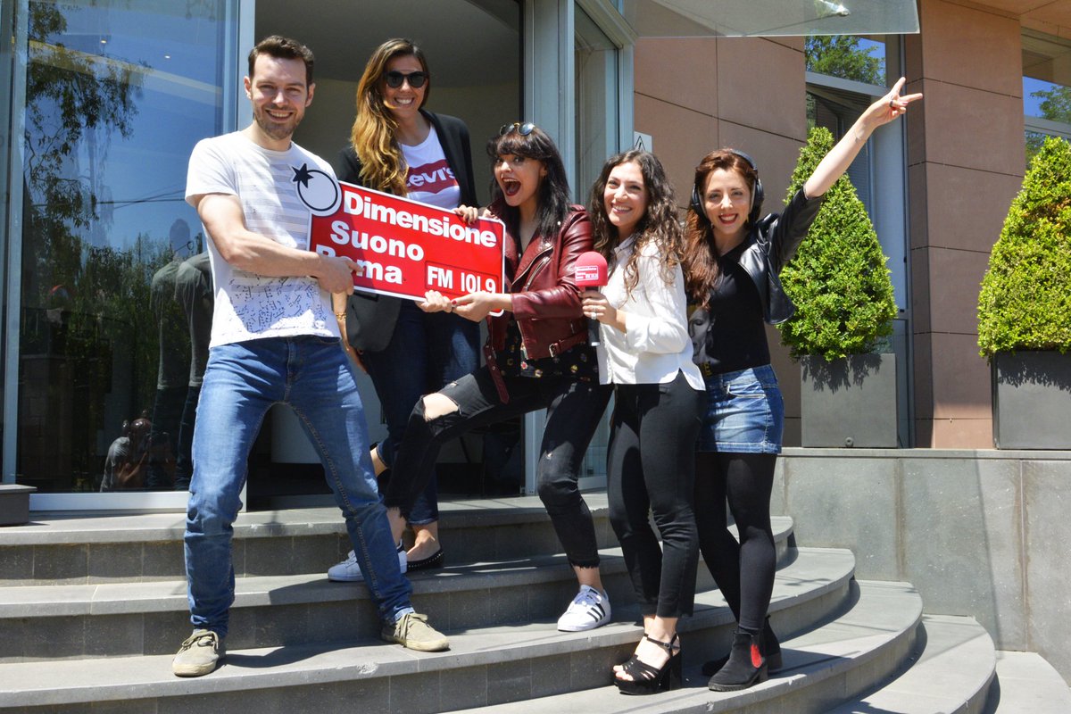 Speaker Factory (@speakerfactory) on Twitter photo #SpeakerFactoryRoma Ecco i 12 finalisti, impegnati ieri in un'adrenalinica giornata di provini negli studi di <a href="/DimSuonoRoma/">DimensioneSuonoRoma</a>! #casting #radio #SpeakerFactoryRoma Ecco i 12 finalisti, impegnati ieri in un'adrenalinica giornata di provini negli studi di <a href="/DimSuonoRoma/">DimensioneSuonoRoma</a>! #casting #radio