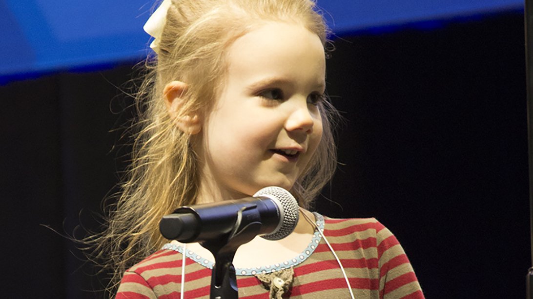 TheTimReport's tweet photo. 6-year-old Edith Fuller is the youngest person to qualify for the Scripps National Spelling Bee. Competition stats today! #GoEdith https://t.co/qxRk20swOH