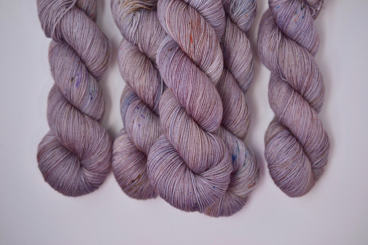 pompommag's tweet photo. Speckles & socks! We're so excited to announce #violayarn will be at #pomfest2017. Here is #ViolaSock in 'Lydia' from #PPQ1 #kippersocks https://t.co/xnI5d6d7lu