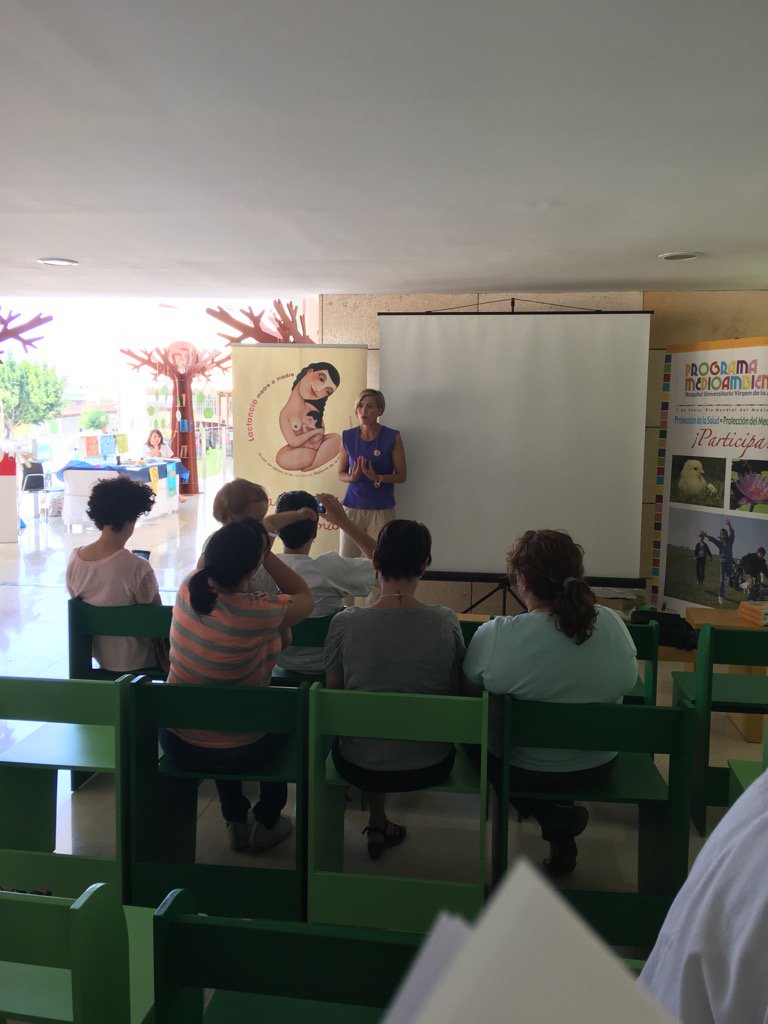 Lactando Madre a Madre hablando de prenvencion del tabaquismo y lactancia #saludyambientemurcia