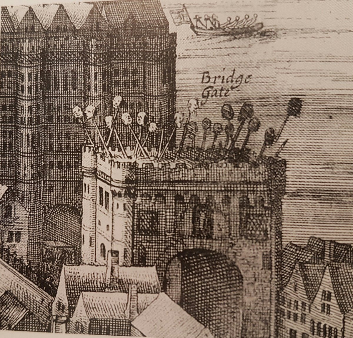 earlymodseminar's tweet photo. Traitors heads speared on London Bridge. Theatrical warning to the citizens of London. Visscher's panorama, 1616. #LondonHistoryDay https://t.co/qFbM3B3NSz