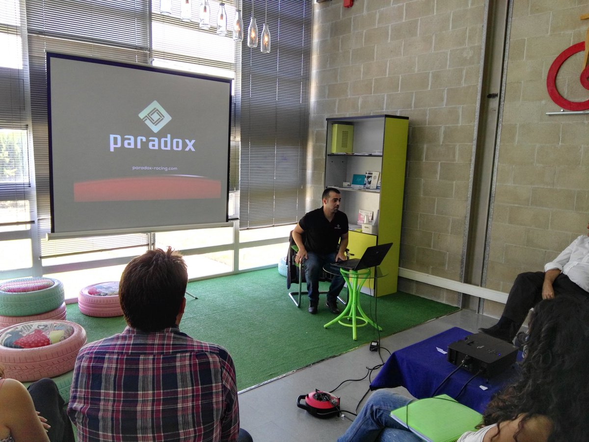 IEmprendedoras's tweet photo. #Paradox un participante de @LeanEmprende_ que continua evolucionando su proyecto: venta de repuestos para vehículos de competición https://t.co/Hw9nBvP62h