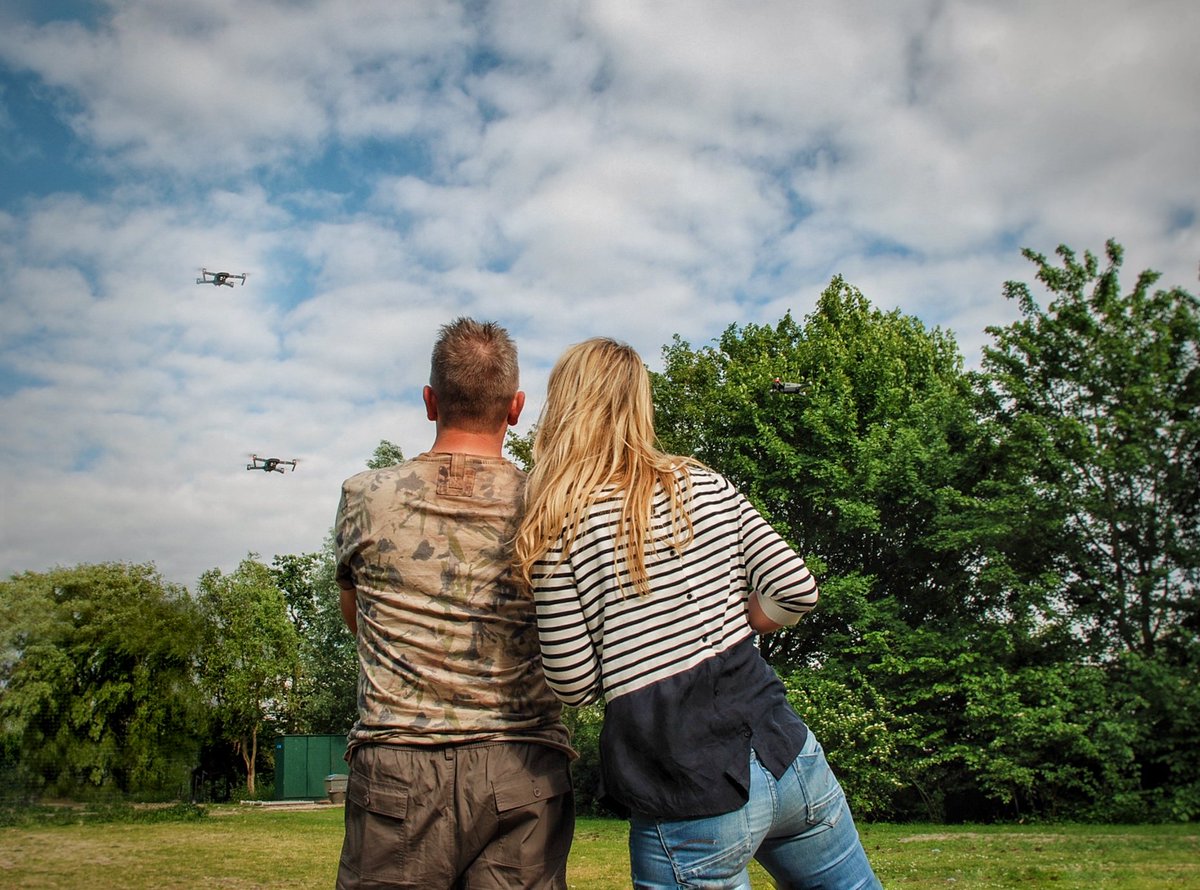 themavicfamily's tweet photo. Our first Duo flight together!!🚁🇳🇱
#themavicfamily #djimavicpro #drones #flymavic #dji #MavicPro #Mavic #maviclove  #dronejunkies #djiglobal https://t.co/fg4rcYBrDi