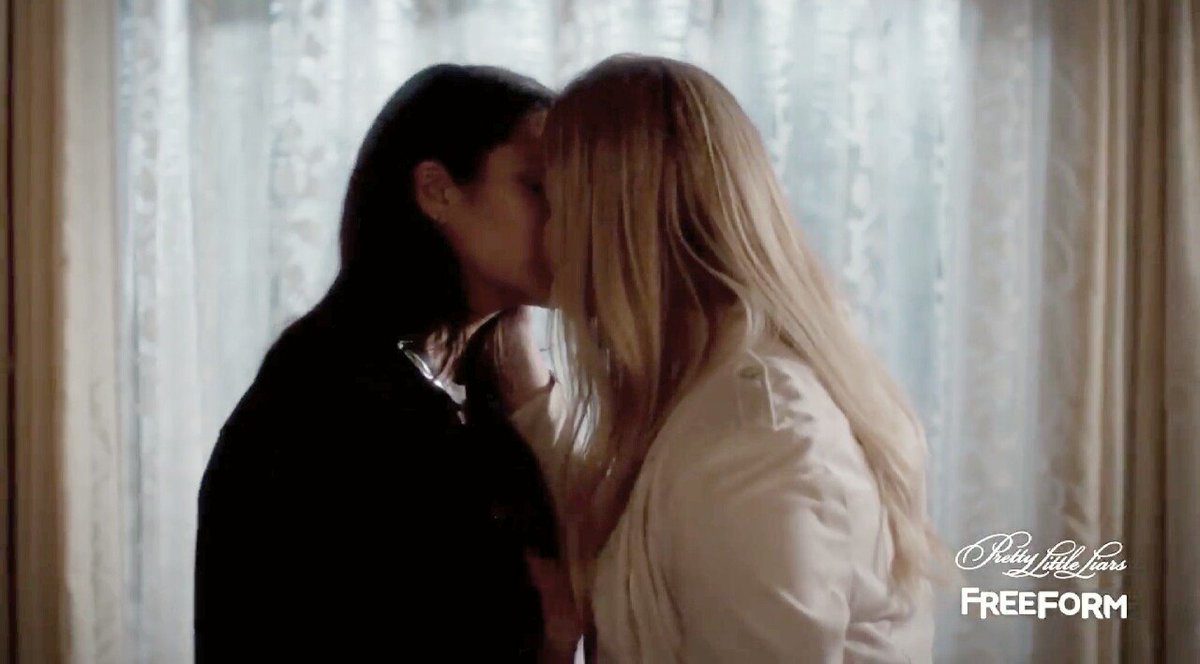 's tweet image. I still can't believe this happend! My ship is the best in the world! Thank you @shaymitch &amp;amp; @SashaaPieterse this beautiful LOVE! ❤