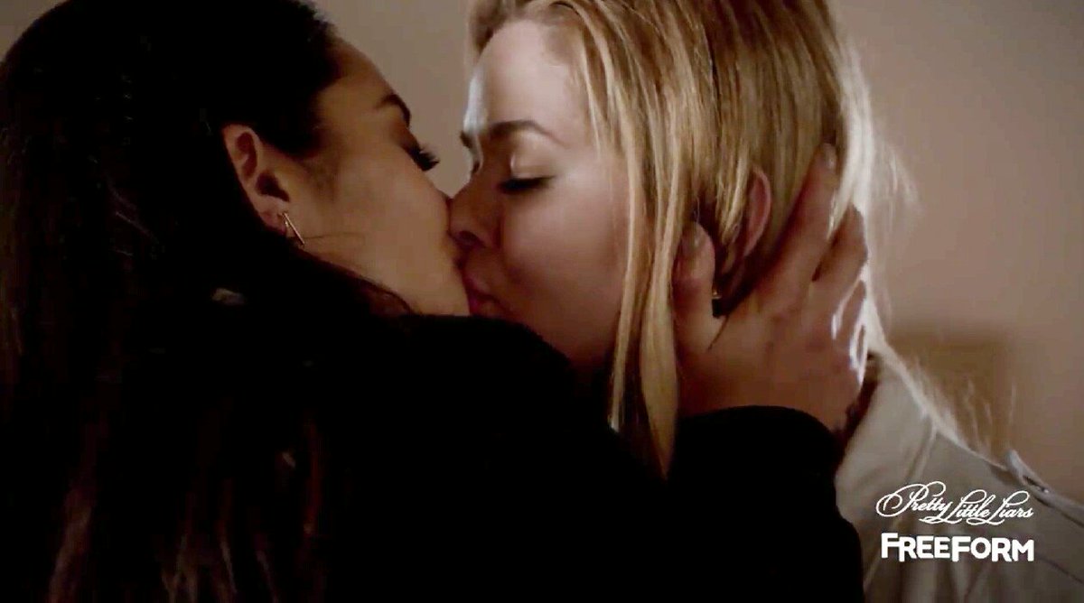 's tweet image. I still can't believe this happend! My ship is the best in the world! Thank you @shaymitch &amp;amp; @SashaaPieterse this beautiful LOVE! ❤