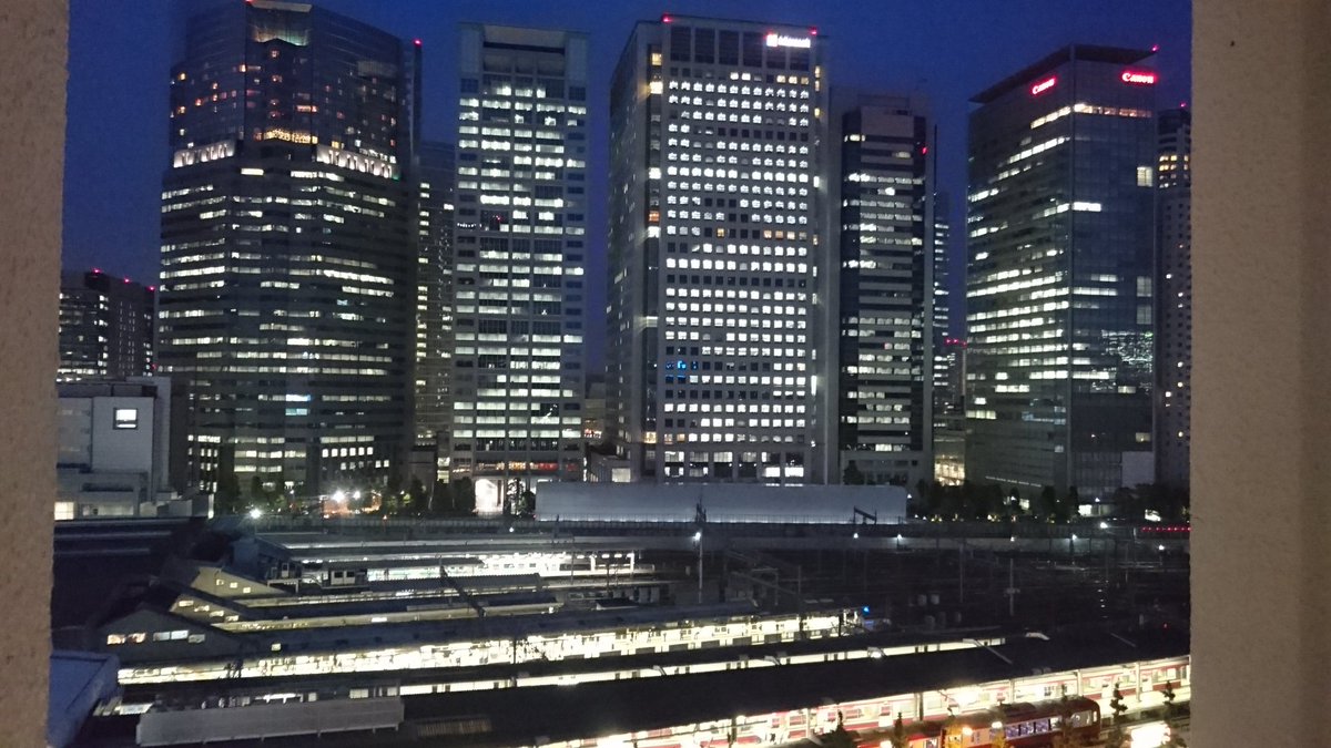さすが東京やな
めちゃめちゃ光っとる！