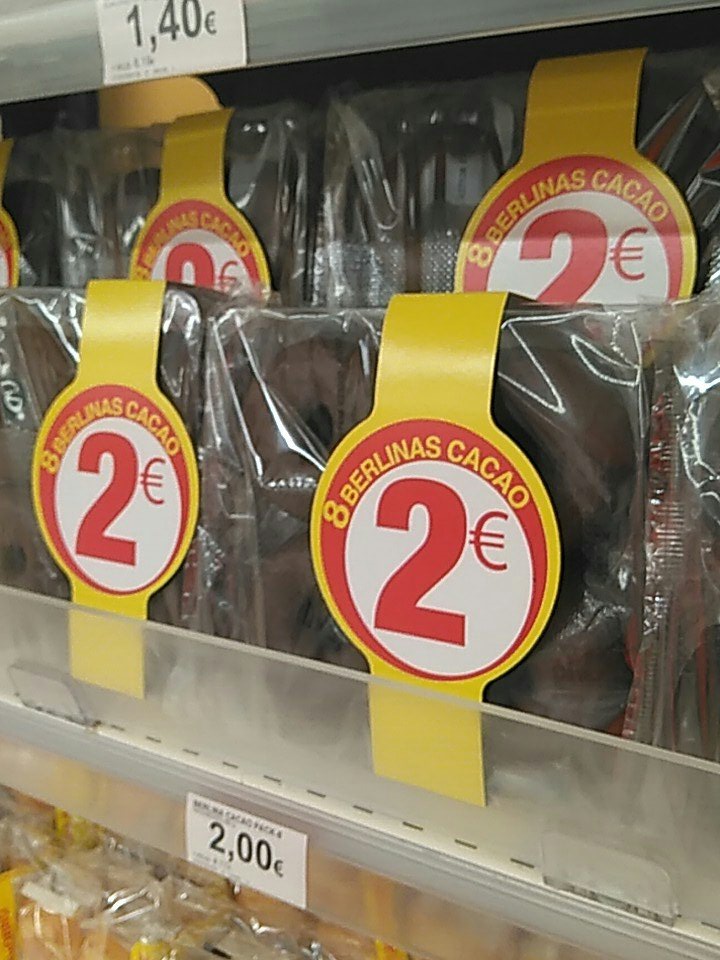 Compras en Mercadona:
Claras, huevos, avena, leche de soja, verdura,... Que bien me cuido!😊
Voy a caja y... 😢 Hijos de puta...