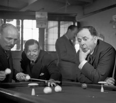 York Bar Billiards tweet media