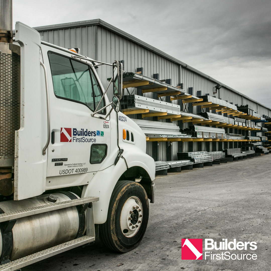 BFS_Gray's tweet photo. Is the next load of siding going to your project? #construction #graytn #kingsport #johnsoncity #bristol https://t.co/wm3Vml3ygf