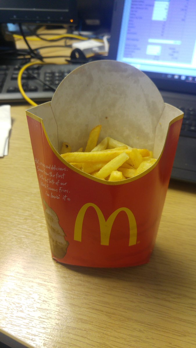 laulalegend's tweet photo. Ridiculous @McDonalds chicken select meal and large chips??? and got no dips either... The usual now! Never right! Dissapointed! #smallchips https://t.co/G6npXHw7Et