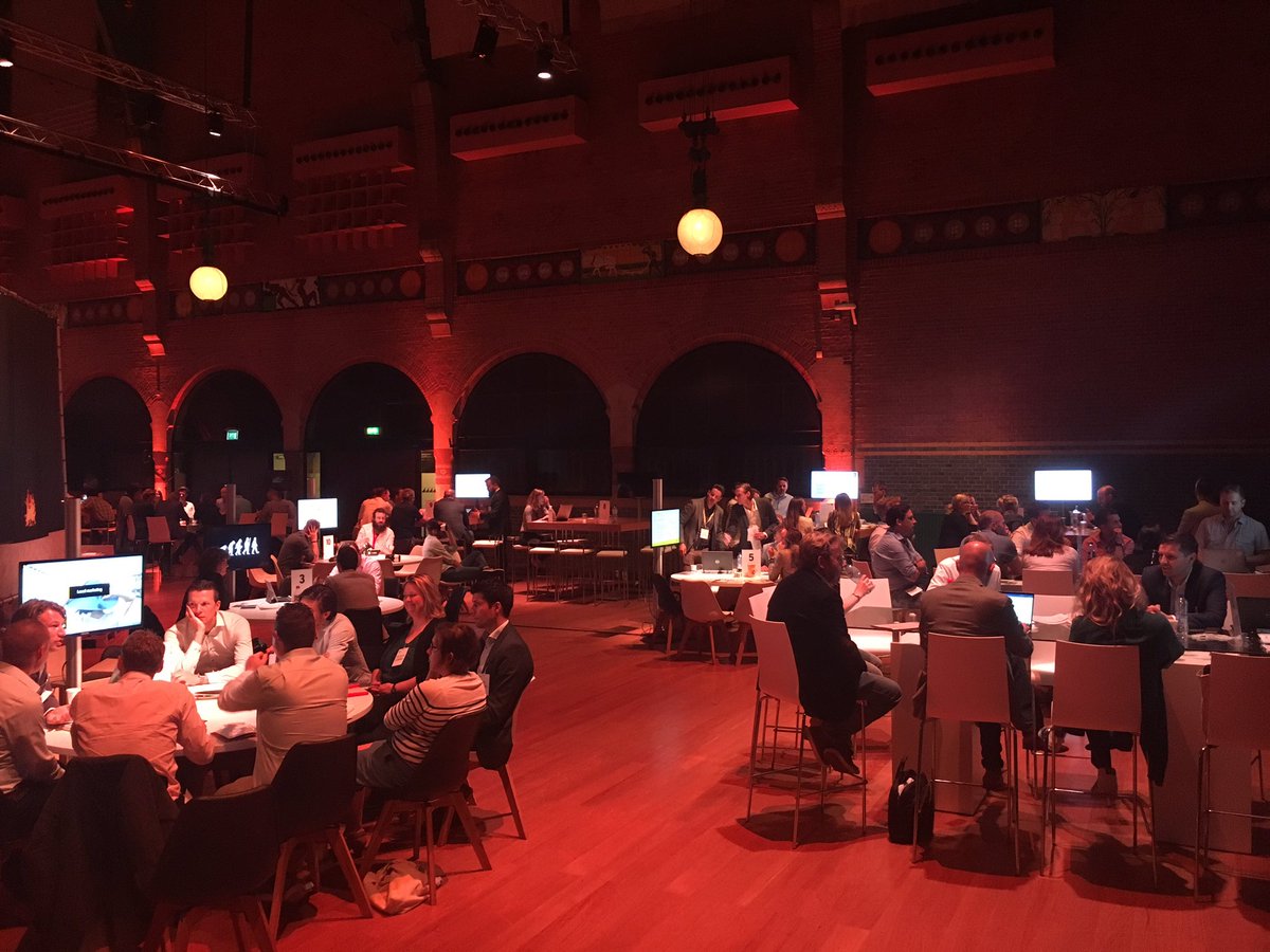 Gesprekken over actuele e-comm cases heb je aan onze round tables  #ECL17