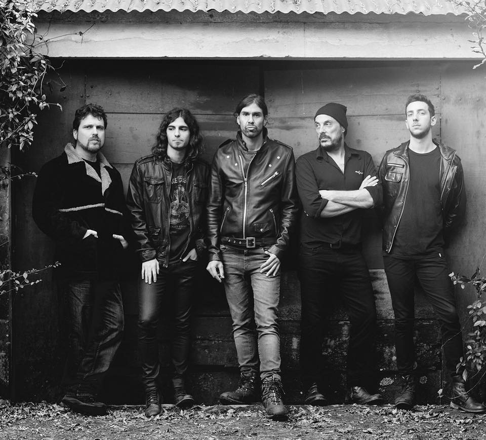 Los_Libres_'s tweet photo. ... Un grupo de Amigos que se Quiere y se Respeta es Invencible ... https://t.co/bQBHhEOZ6q