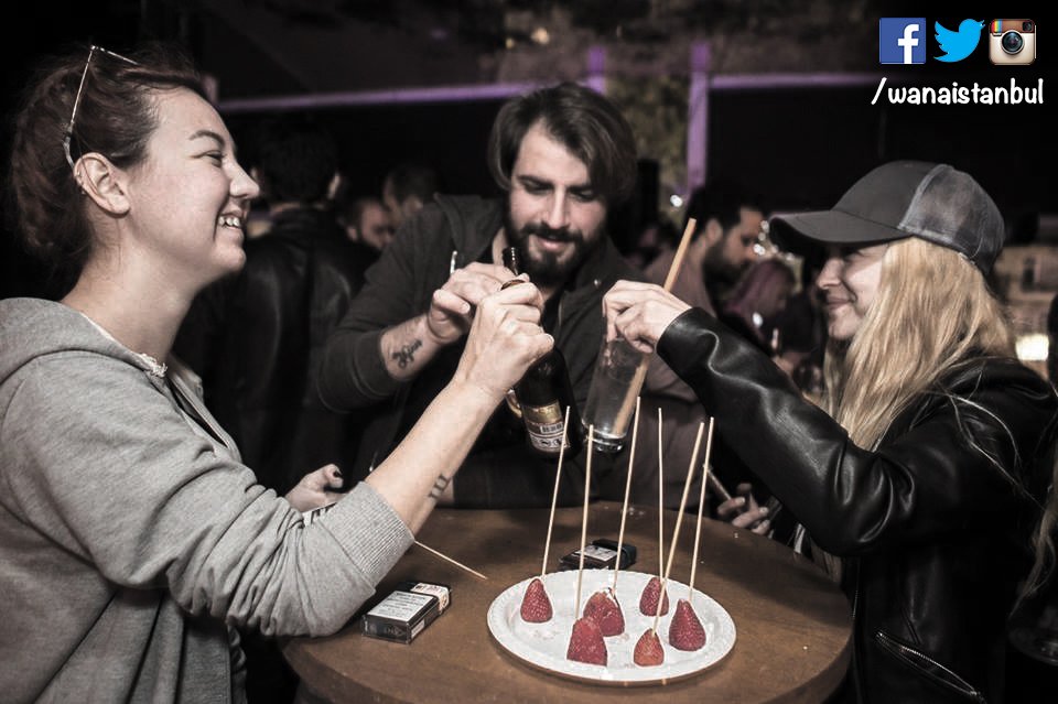 wanaistanbul's tweet photo. The fun continues @wanaistanbul !!
#WANA
#deephouse #techhouse #techno #wanaistanbul #kadikoynightlife #kadıköy https://t.co/okJ62JLiHY
