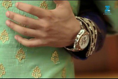 sanayafahad's tweet image. @iam_fahadali as #vikramjeet❤❤ 
Superbbbbb,😍😍