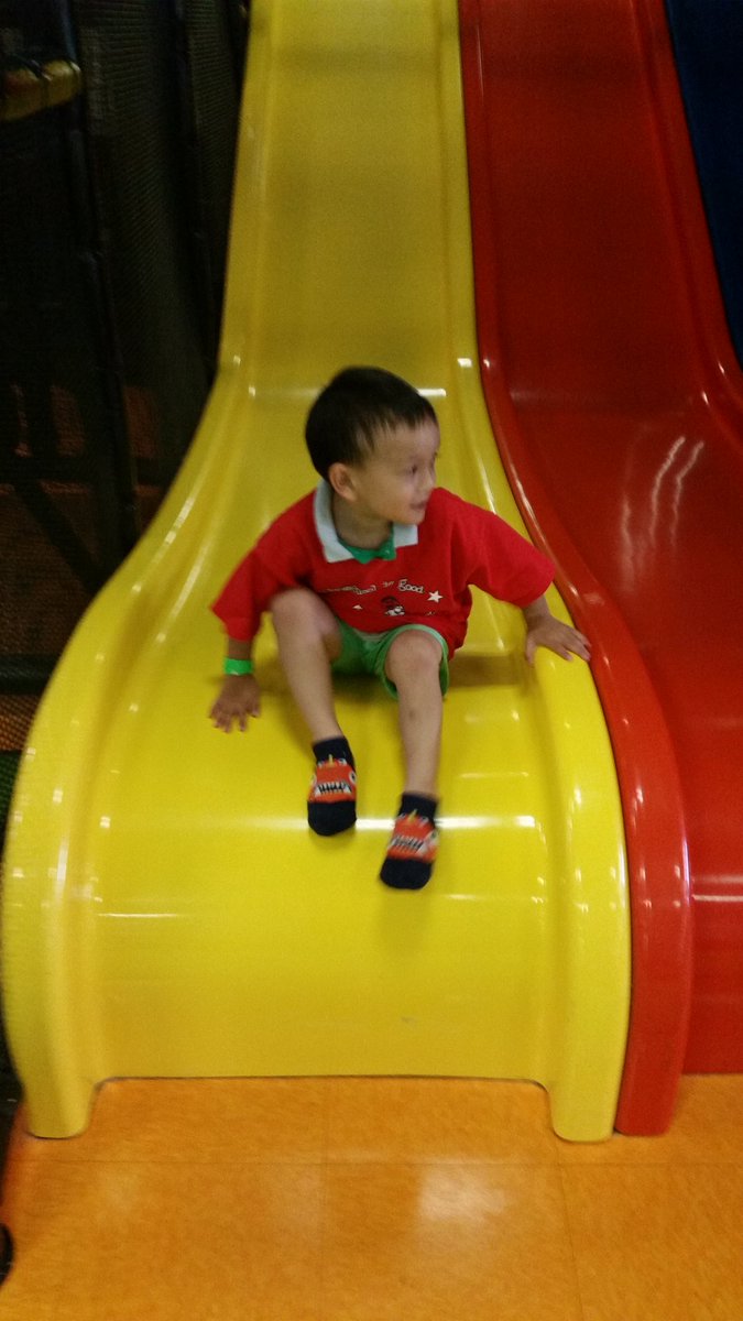 AgnorHurtPreK's tweet photo. Fun at bounce and play today https://t.co/T9d4dfH8jy
