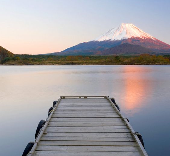 mindbodygreen's tweet photo. Lessons In Simple, Off-The-Grid Living From Japan https://t.co/kvIJSVjlFx https://t.co/mhnjiqOYs3