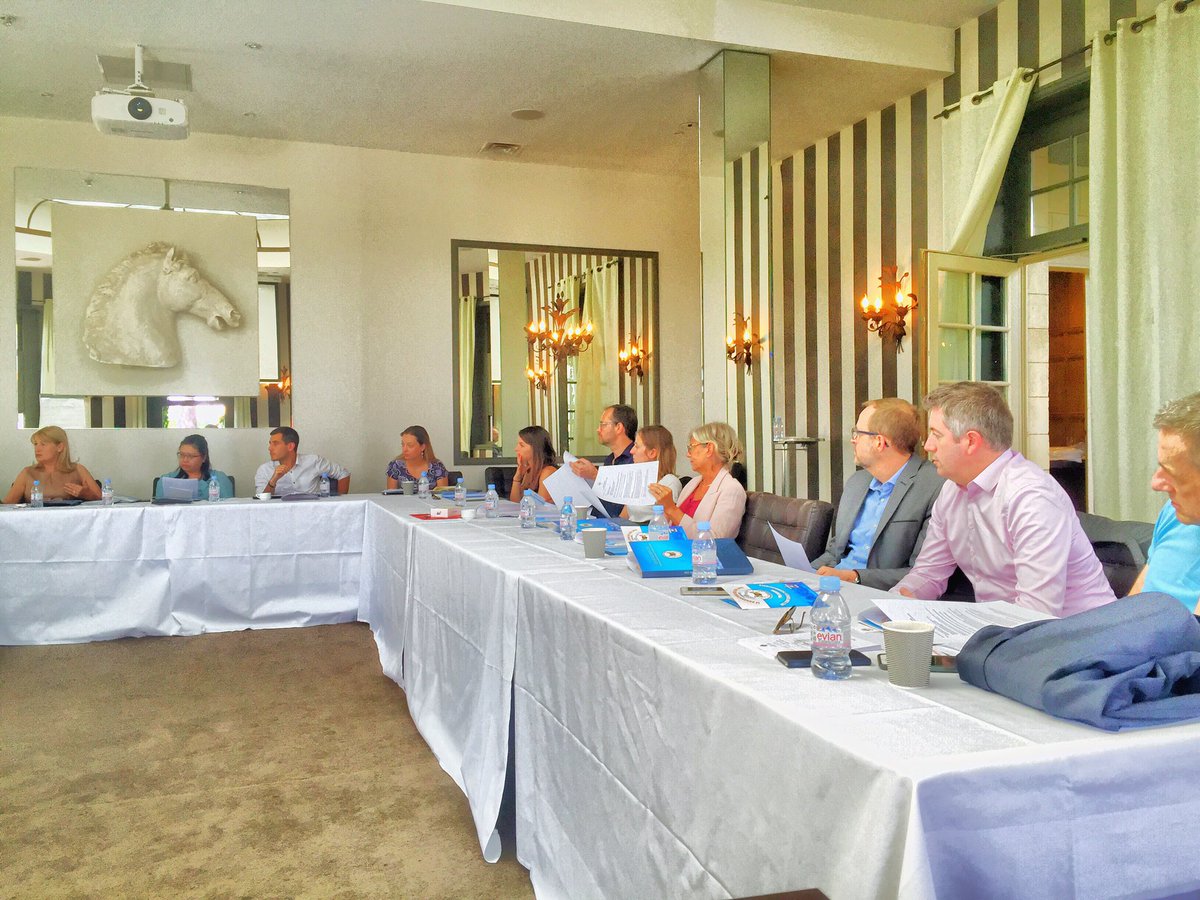 clubdecisiondsi's tweet photo. Belle APM de travail avec les partenaires du @clubdecisiondsi pour la préparation du Consortium des DSI https://t.co/e6aj6SMhaL @Avaya_FR https://t.co/Y3eWZIIUC8