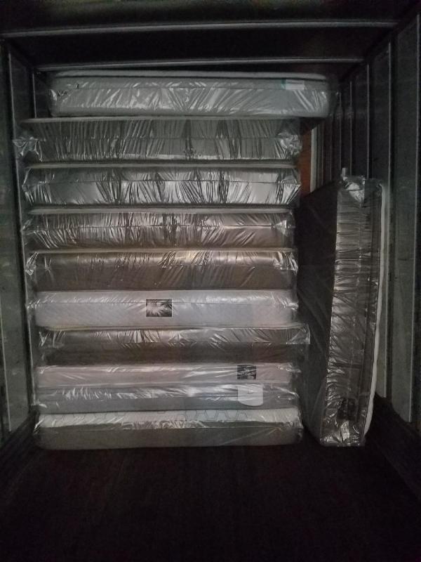 BlueRibbonCloseouts tweet media