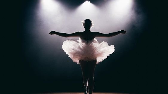 Zagreb Dance Week Festival, #11millionReasons exhibition buff.ly/2r3Cgj8 Photos: Sean Goldthorpe, commissioned by <a href="/PeopleDancingUK/">People Dancing</a>