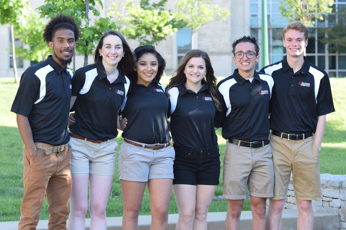 iufye's tweet photo. We can't picture a summer without our wonderful OTeam 📸 #IUNSO17 #O17M https://t.co/LDoXC6qrMa