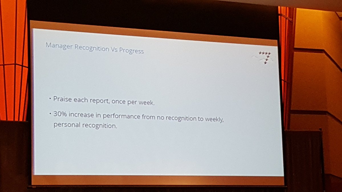 BITtogether's tweet photo. Checking in with praise for reports once a week can result in up to a 30% performance increase. #easymanaging #bitkzoo2017 https://t.co/l0vwg198R4