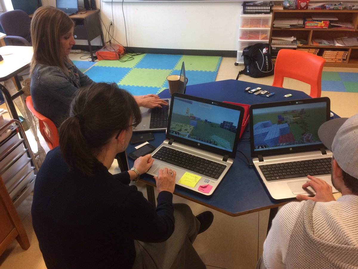 jeffwhipple's tweet photo. What do teachers do after students leave? They learn! #minecraftPL @NashwaakValley @ASDWLimelight @MicrosoftEduCA #literacy https://t.co/kTCHos64eh