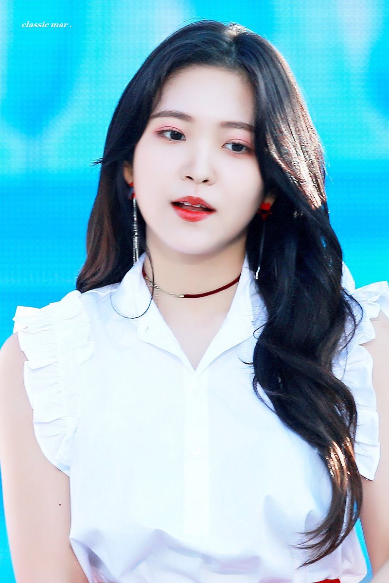 cuteyeripics's tweet photo. https://t.co/iOM3pQ35BK