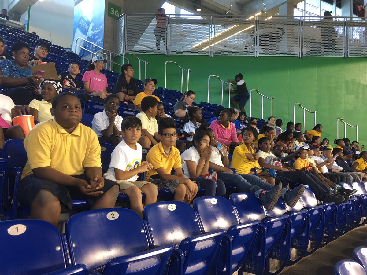 ParkLorah's tweet photo. Lorah Park Elementary students enjoying a Marlin's Game. https://t.co/BztfUQlLV1