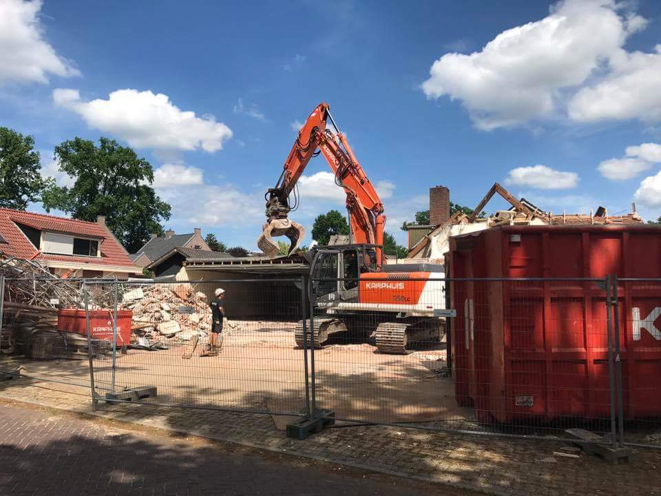 Sloop bovenbouw voormalige café De Eik te Deurningen iov <a href="/GoossenTePas/">Goossen Te Pas</a>