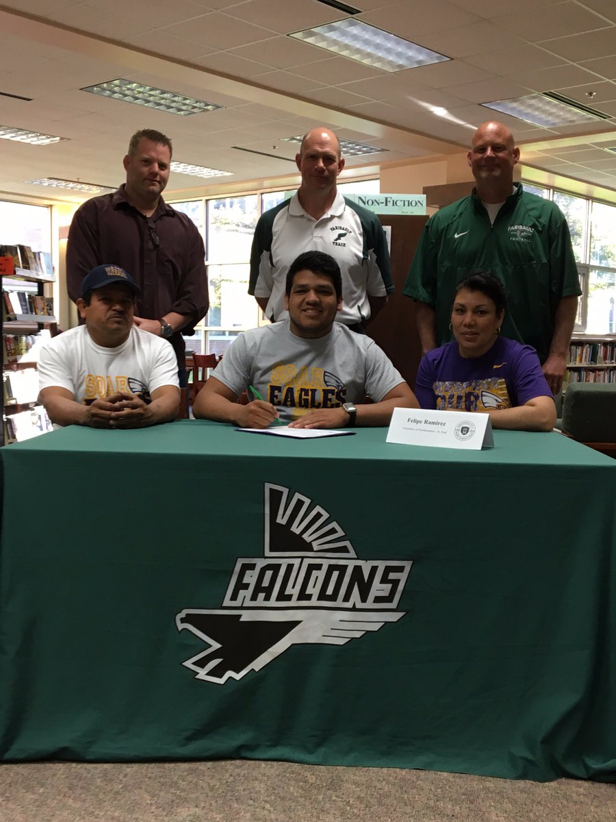 frbo_falcons's tweet photo. Congratulations @JFelipermz - who'll continue his football career at @unweagles. Well done Felipe and best of luck! We're proud of you! https://t.co/D3OXSIyuyp
