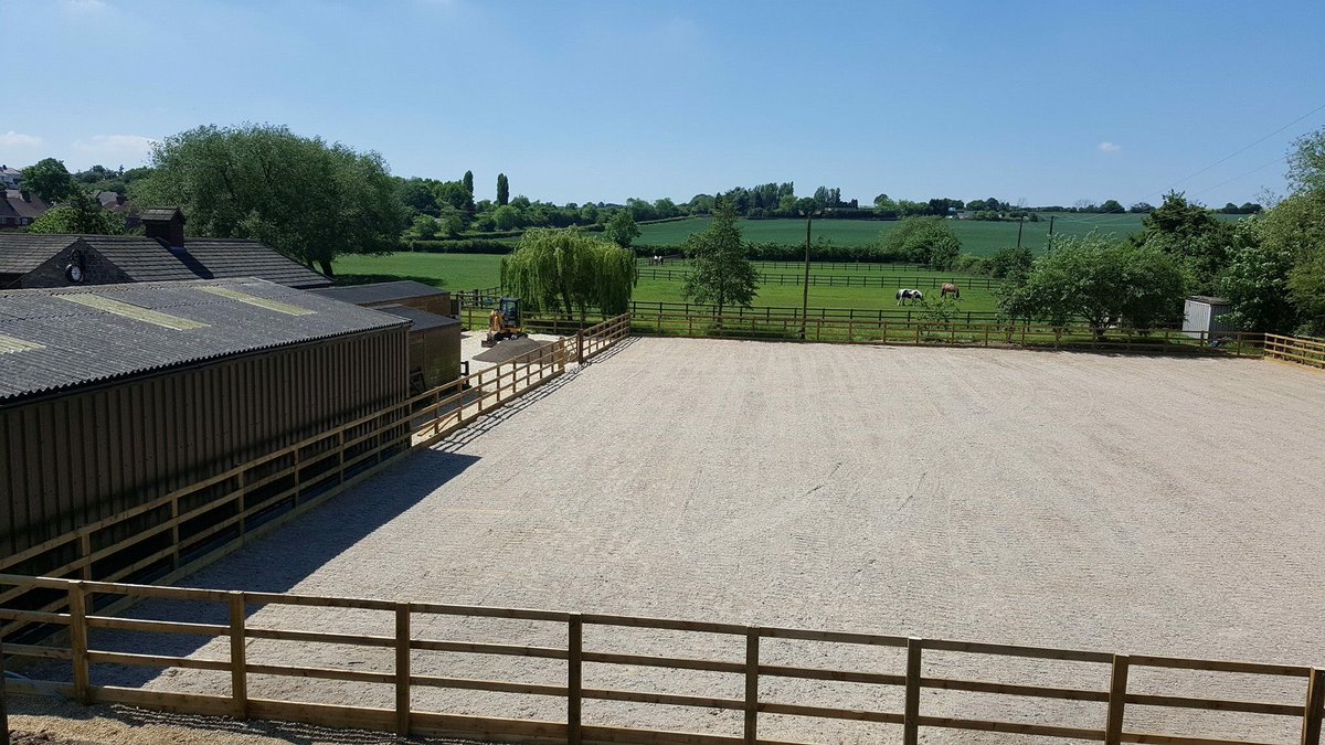 WPCequestrian's tweet photo. Remember our 45m x35m arena project? Here are a few pictures! We also installed 6 new paddocks. 605m of fencing 🐎 https://t.co/0Sfs1FV8aG
