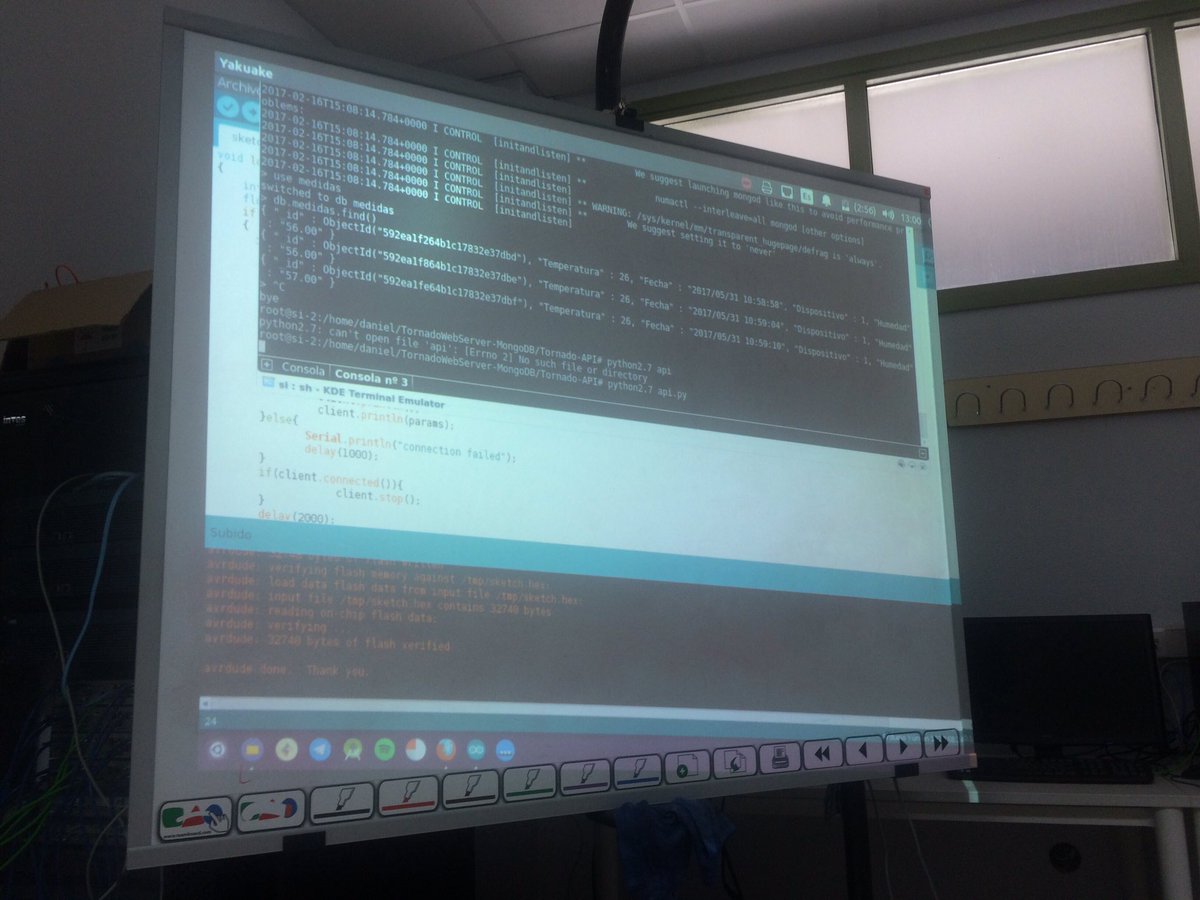 pablogarguez's tweet image. Bien @Dany4794 en DefensaExamen @masteresTicEpcc @jaricogallego #DespliegaYUNpost #Tornado #GetAndroid #GitHub #PyMongo con #TodoIntegrado