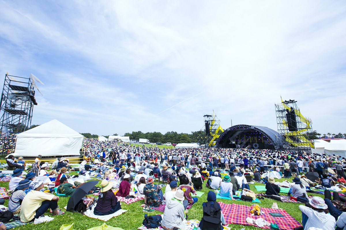 CIRCLE_FUKUOKA's tweet photo. 公演当日の写真をアップしました!
https://t.co/MbB7lvwRCv
#CIRCLE17 https://t.co/5TQ18DLqJi