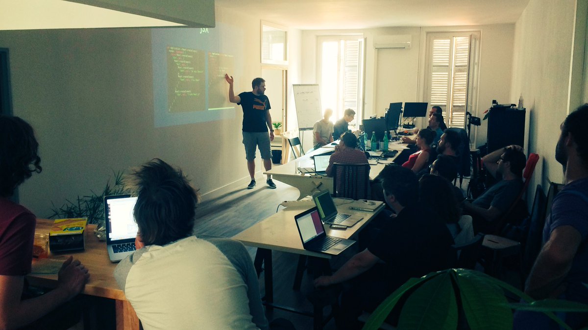 Super Introduction à React.JS par <a href="/YannickDa/">Yannick Dalbin</a> à <a href="/StartupMRS/">Startup Marseille</a> 😎🚀#CoworkingWeek2017 #amft #startup #marseille #hackerhouse #coworking #coliving