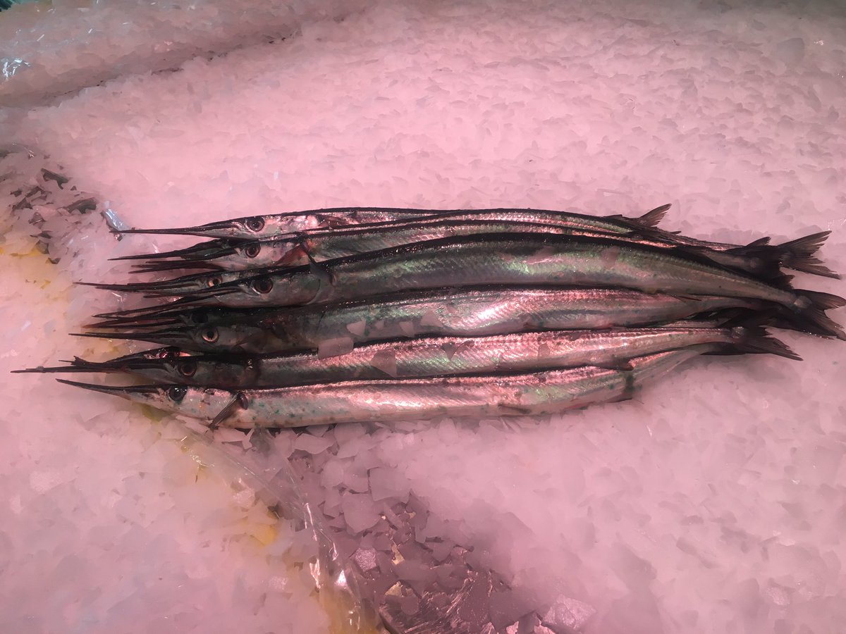 viswaasdorp's tweet photo. Voor de liefhebber #Geep Voor de #BBQ de lekkerste Vis en Gamba's , #RodePoon en #Sardien Kom gezellig langs ! https://t.co/q6umkzKmbv