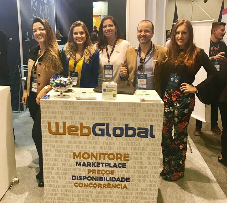webglobalbr's tweet photo. O #VtexDay2017 tá rolando em São Paulo. A dica é dar uma passadinha lá, pois o Time da WebGlobal está distribuindo uma surpresa. #SP #gift https://t.co/JK0MhaCkUU