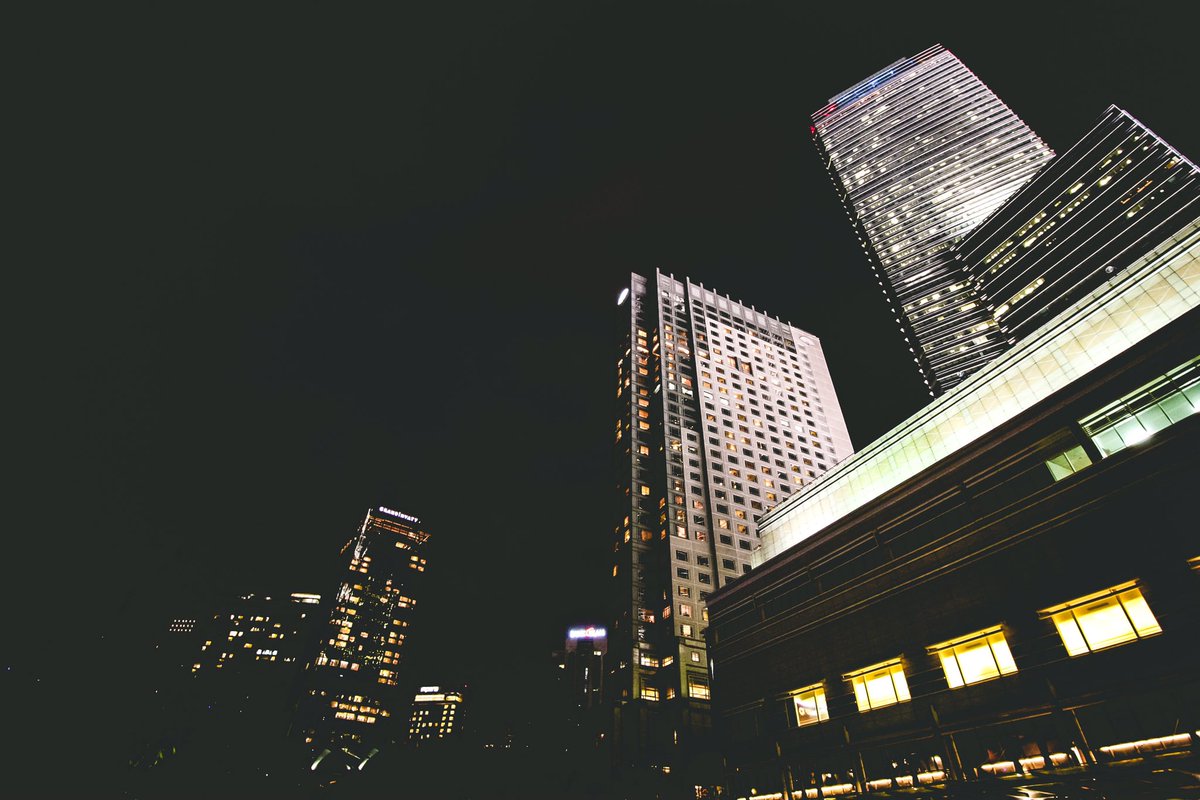 raafikaziz's tweet photo. @twt_fotografi @streetdreamsnyc @thecreatorclass @createexplore_ @estheticlabelco @urbanexploremy @Artofvisuals @teamcozy Night out! Back when I used Canon 1000D + Canon 10-18mm STM. https://t.co/2gZAeIeXBD