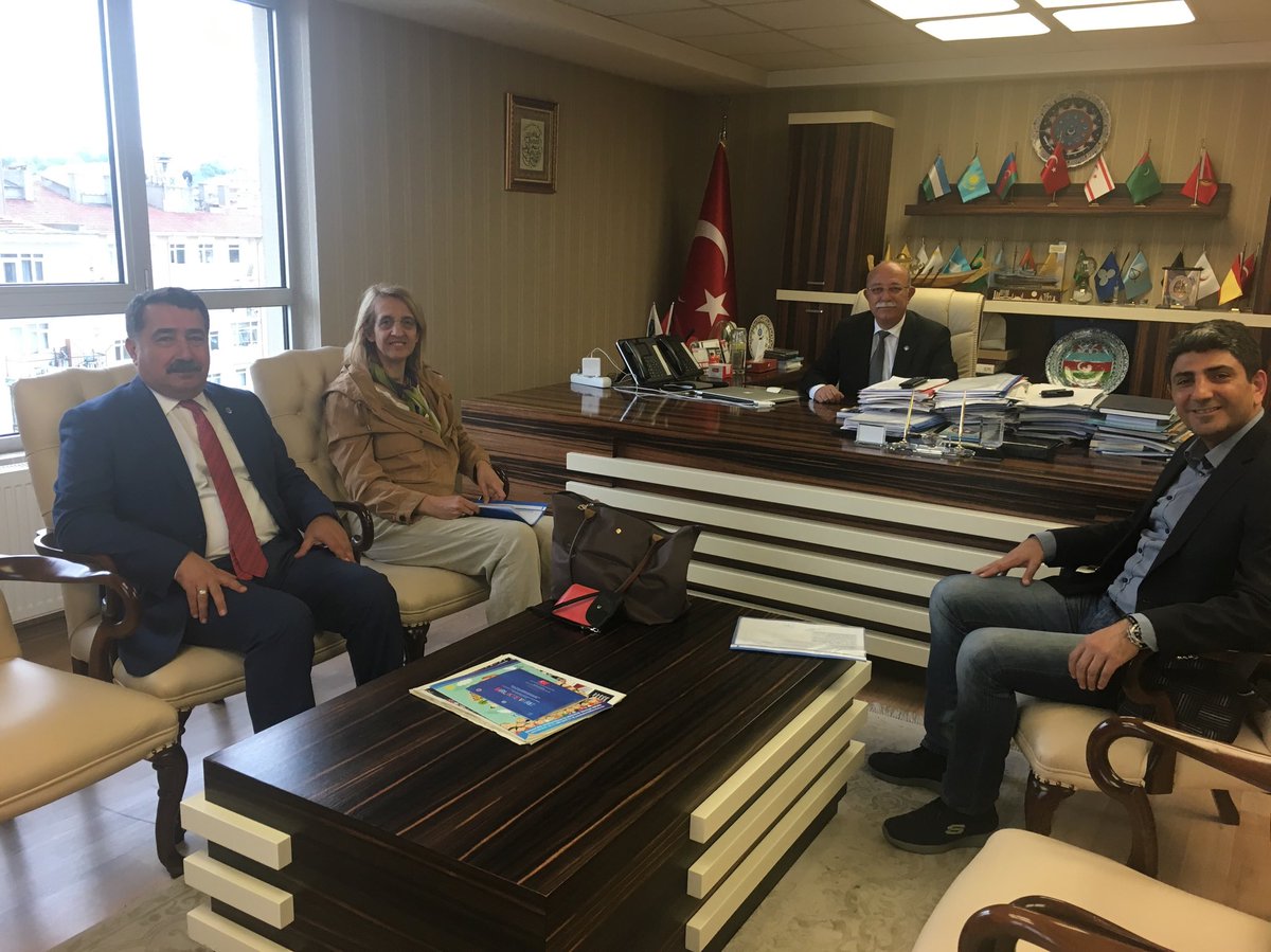 PDR Derneği Başkanı Prof. Dr.Filiz Bilge ile rehber öğretmenlerin yönetmelik değişikliği çalışmalarını görüştük.Görüşmelerimiz devam edecek.