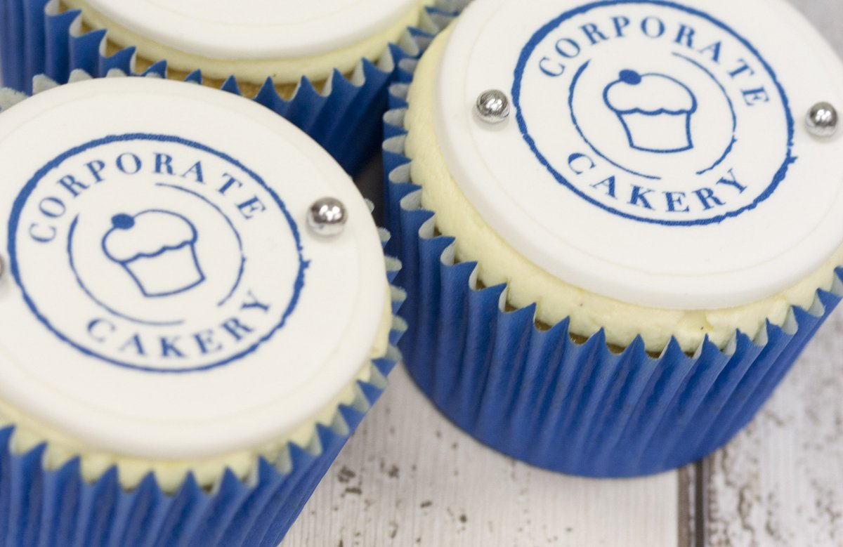 LittleMissCakeMaker tweet media